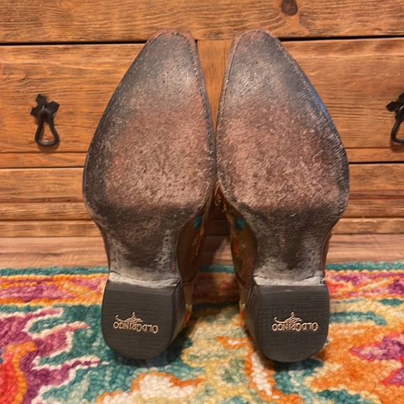 🤠🌸Old Gringo Brass Flora Embroidered Boots🌸🤠 - Picture 6 of 9